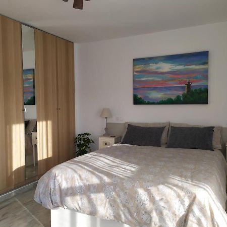 Playa Escollera Leilighet Estepona Eksteriør bilde