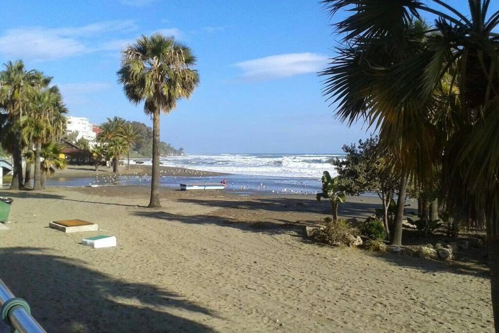 Playa Escollera Leilighet Estepona Eksteriør bilde