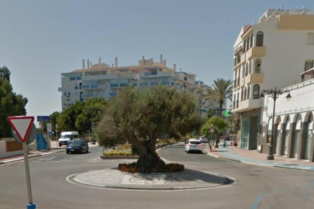 Playa Escollera Leilighet Estepona Eksteriør bilde